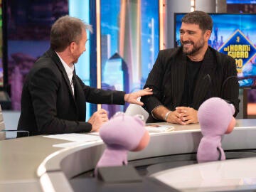 Antonio Orozco destapa su lado m&aacute;s divertido como padre: &ldquo;Cuando me despert&eacute; ten&iacute;a toda la cara llena de chicle&rdquo;