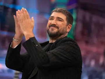 "No hay hotel sustituya a una furgo": Antonio Orozco confiesa su manía más extraña cuando está de gira "No hay hotel sustituya a una furgo": Antonio Orozco confiesa su manía más extraña cuando está de gira
