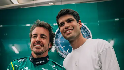 Fernando Alonso y Carlos Alcaraz Fernando Alonso y Carlos Alcaraz