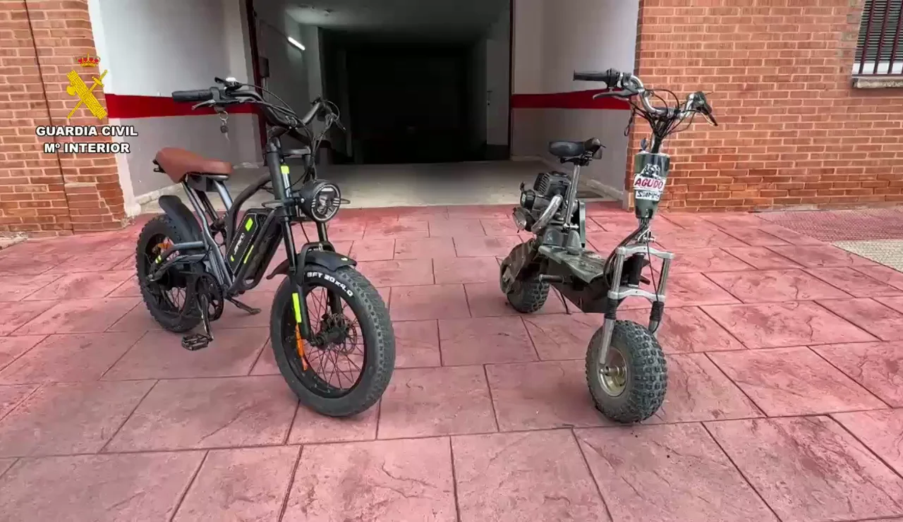 Intervenidos en La Rioja un patinete y una bicicleta modificados para aumentar su velocidad hasta la de un ciclomotor