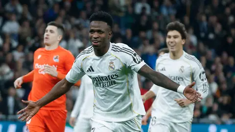 Vinicius celebra su segundo gol ante la Real Vinicius celebra su segundo gol ante la Real