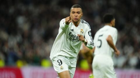 Mbapp&eacute; durante el Real Madrid-Real Sociedad de Copa del Rey 2025