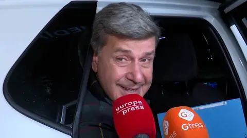 Cayetano Martínez de Irujo con la prensa Cayetano Martínez de Irujo con la prensa