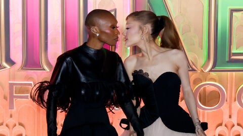 Cynthia Erivo y Ariana Grande durante la promoci&oacute;n de Wicked: Parte II