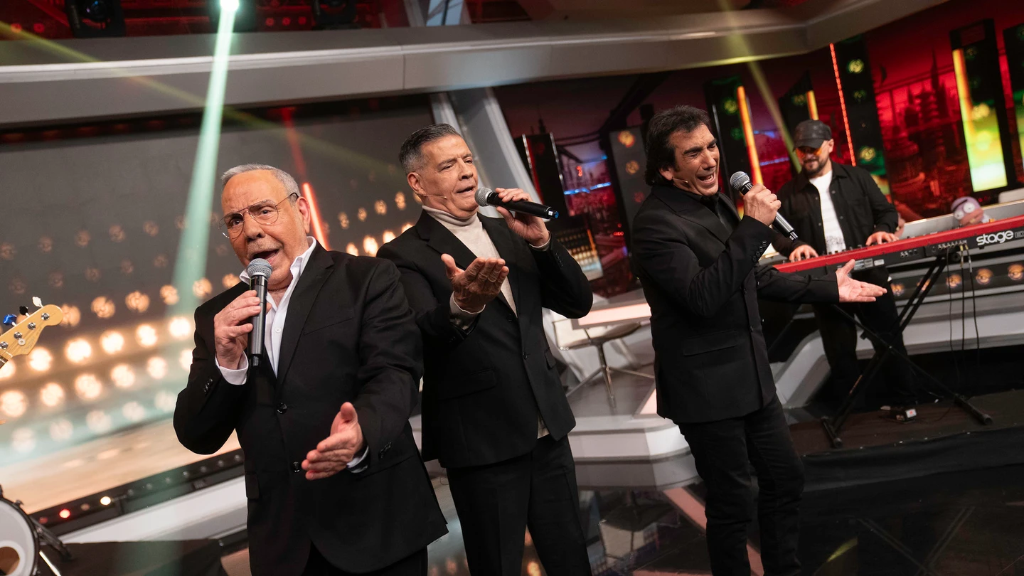 ¡Increíble! Los Chunguitos celebran su vuelta a los escenarios con una actuación sublime en El Hormiguero ¡Increíble! Los Chunguitos celebran su vuelta a los escenarios con una actuación sublime en El Hormiguero