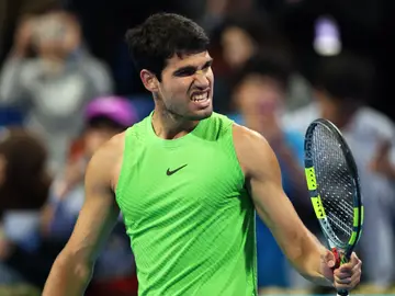 Alcaraz celebra su victoria ante Rinderknech en Doha Alcaraz celebra su victoria ante Rinderknech en Doha