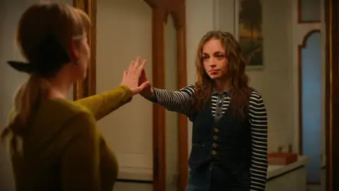 “Eres valiosa”: el mensaje de Bahar para todas las mujeres que se han olvidado de sí mismas “Eres valiosa”: el mensaje de Bahar para todas las mujeres que se han olvidado de sí mismas