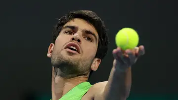 Alcaraz en el partido contra Valentin Royer Alcaraz en el partido contra Valentin Royer