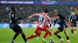 Giuliano Simeone en acción ante el Brujas Giuliano Simeone en acción ante el Brujas
