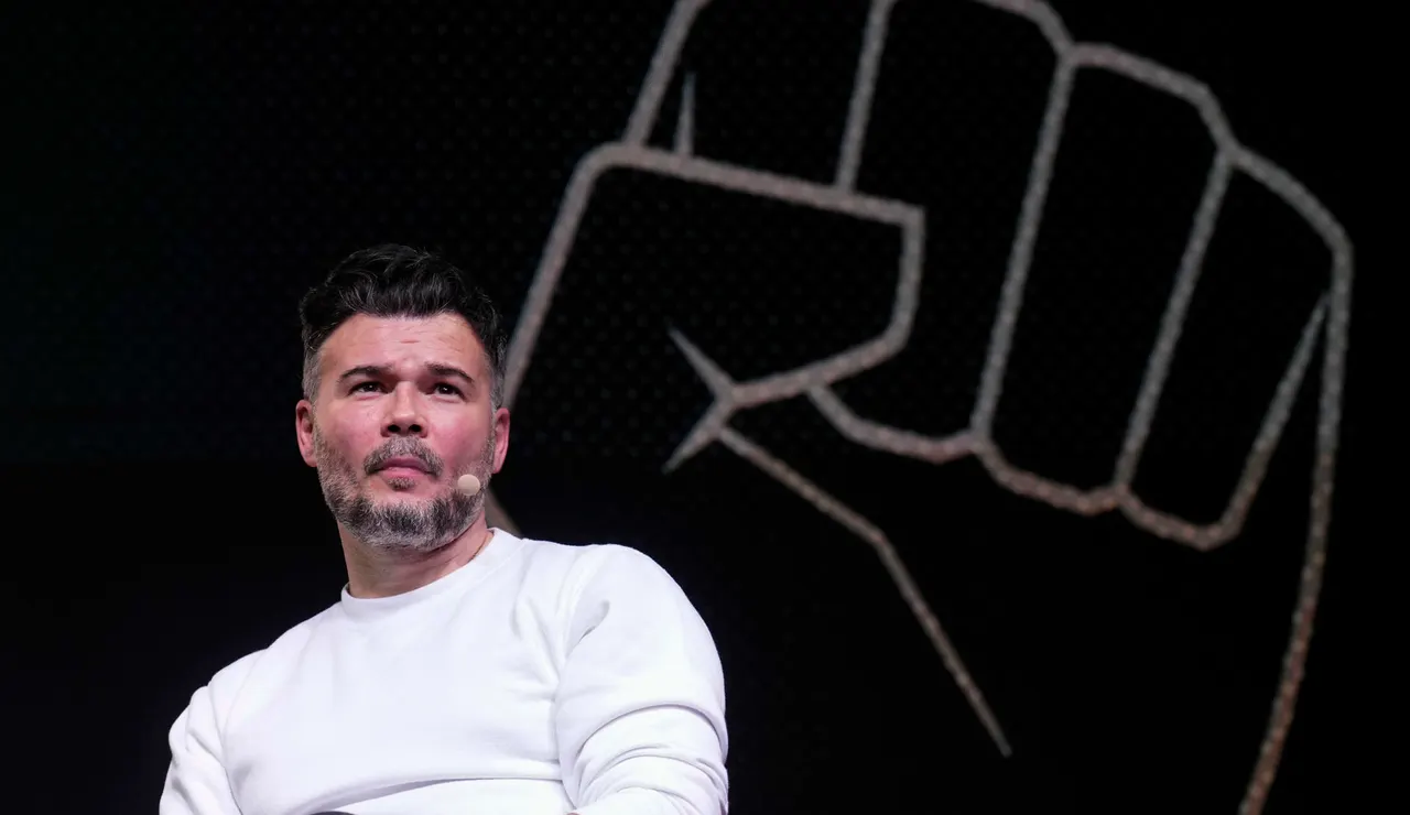 Gabriel Rufián en el acto conjunto sobre la unidad de la izquierda