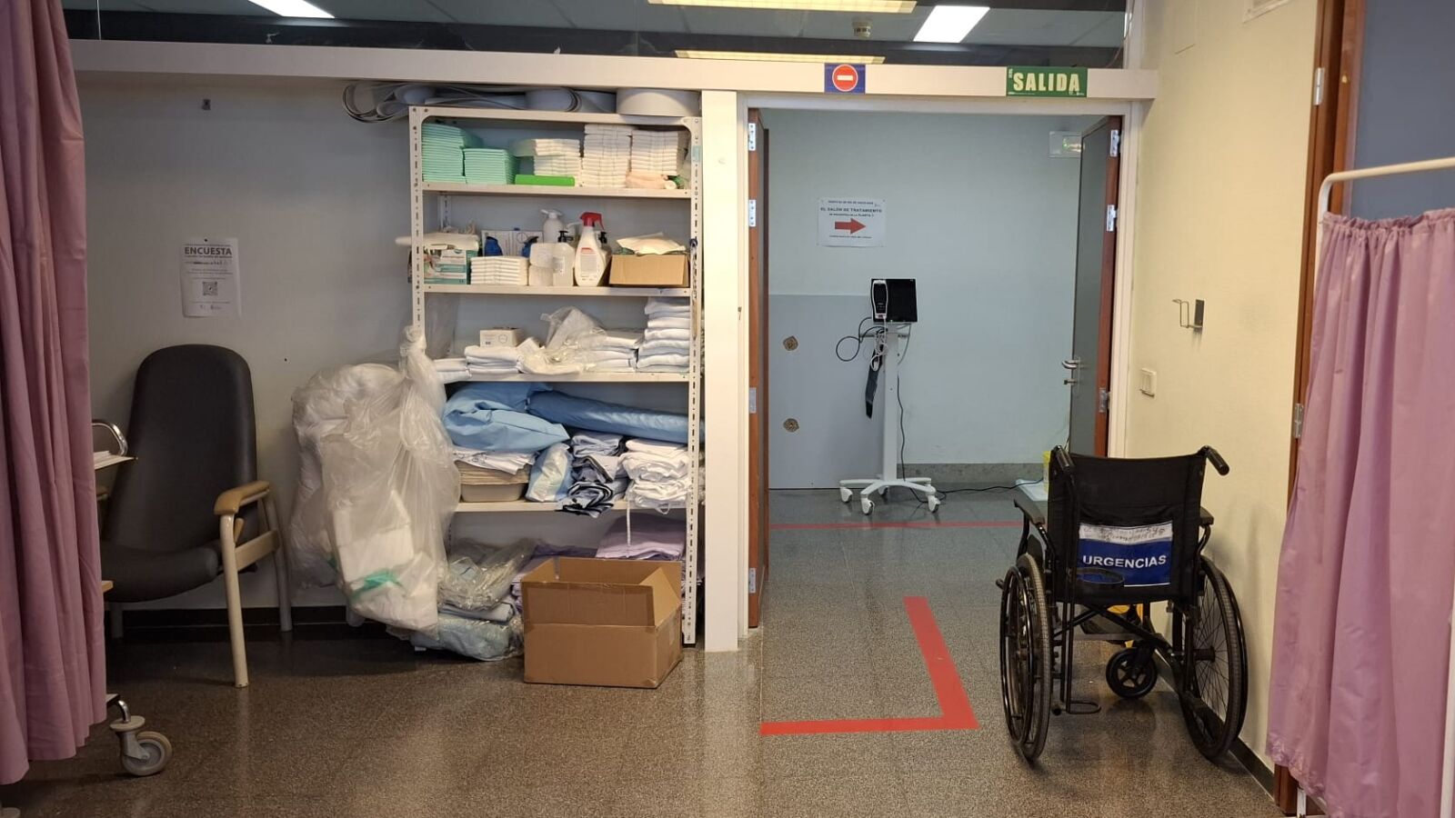 Denuncian falta de higiene y seguridad sanitaria en el área de urgencias del Hospital Doctor Negrín de Las Palmas