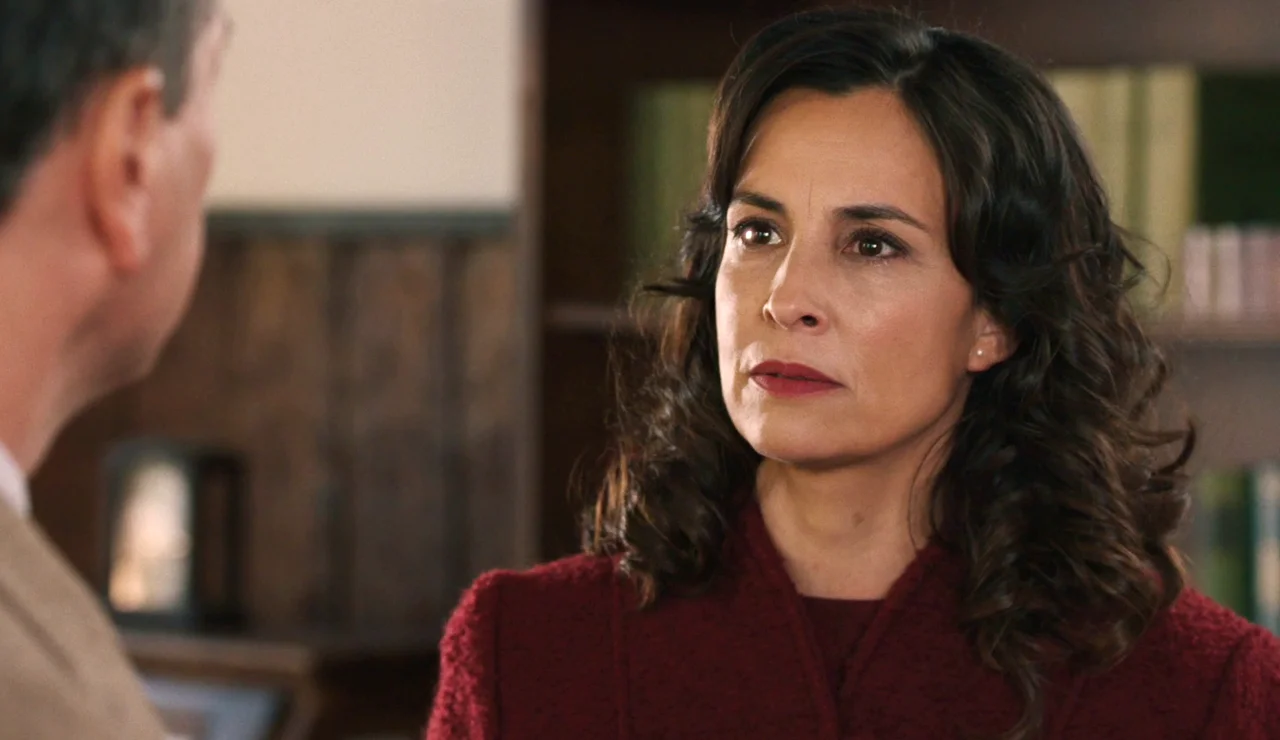 Gabriel se reencuentra con su pasado: ¡Beatriz, su mujer, llega a Toledo!