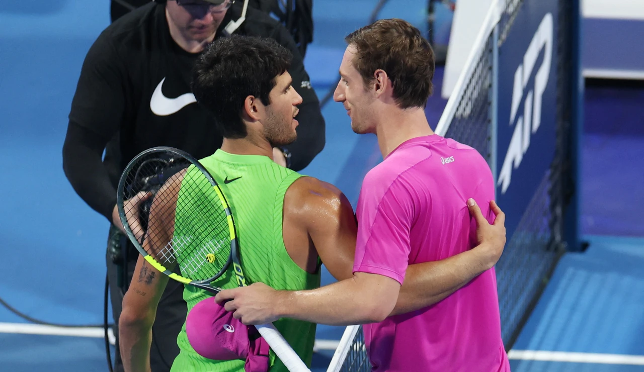 Royer felicita a Alcaraz tras su partido en Doha
