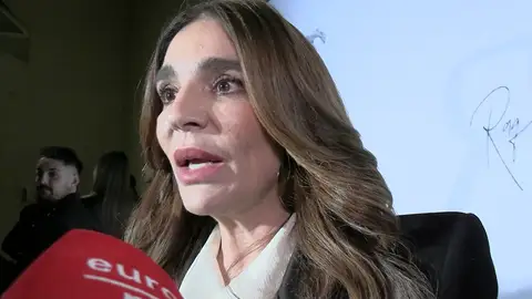 Raquel Bollo hablando con la prensa Raquel Bollo hablando con la prensa