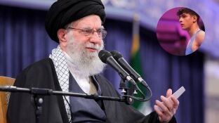 El Ayatola Ali Khamenei y Saleh Mohammadi