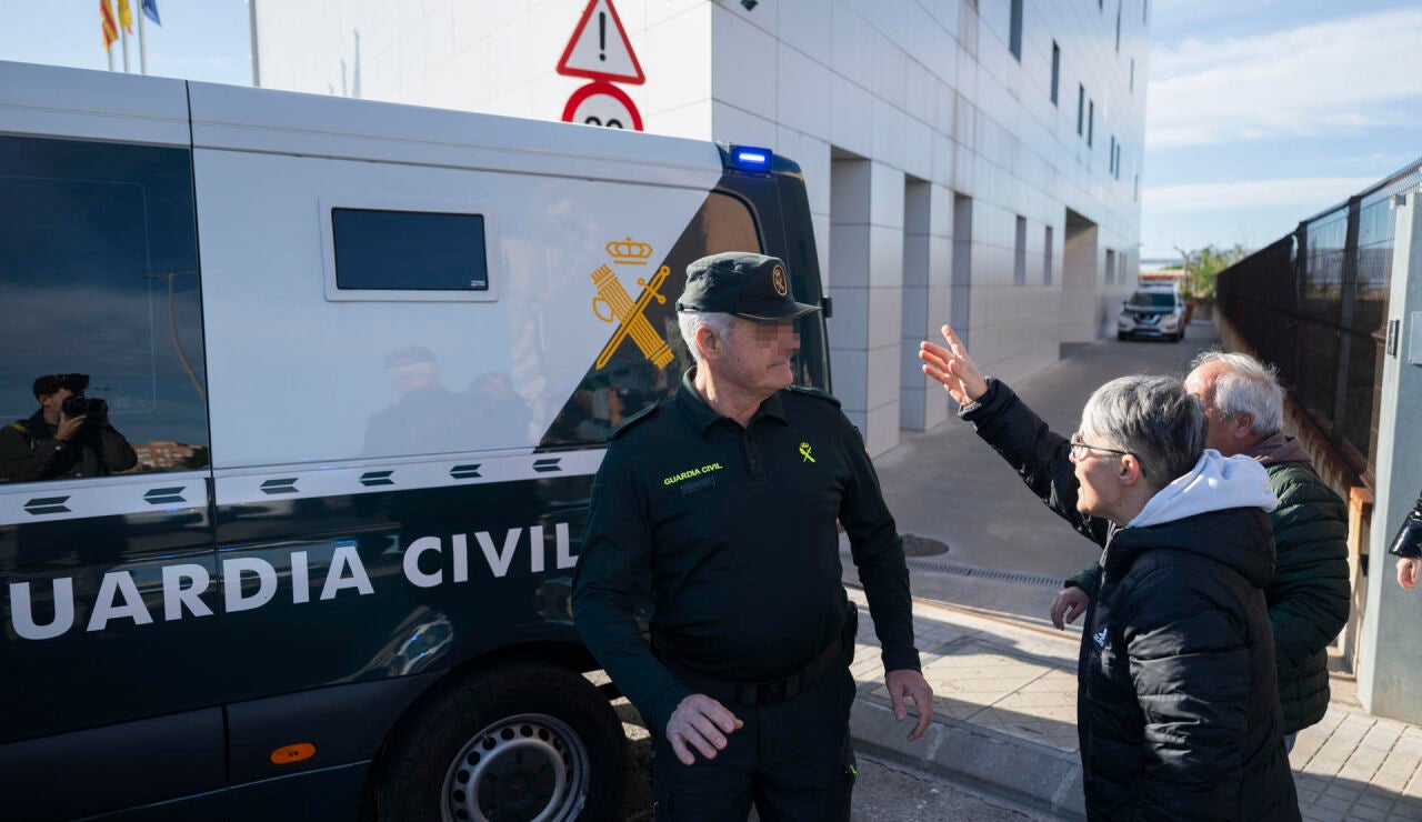 Furg&oacute;n de la Guardia Civil