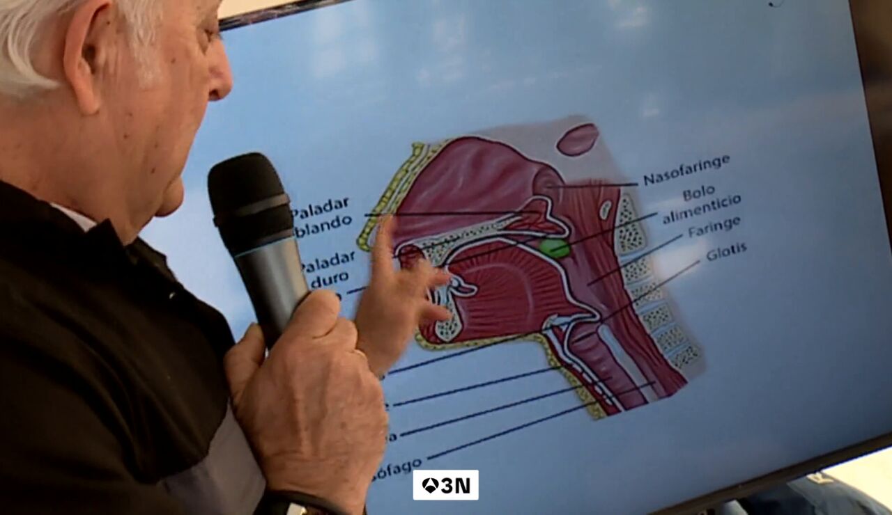 C&oacute;mo actuar ante un atragantamiento: esta es la tecnica en adultos y en lactactes
