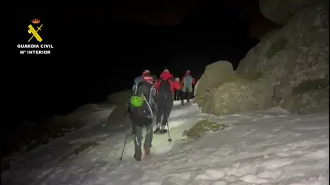 La Guardia Civil rescata a cuatro personas este fin de semana en Siete Picos, Guadarrama La Guardia Civil rescata a cuatro personas este fin de semana en Siete Picos, Guadarrama