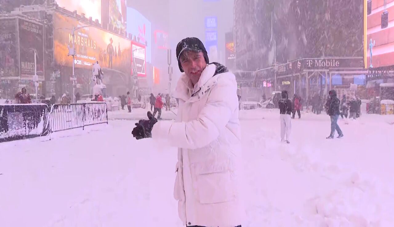 Jos&eacute; &Aacute;ngel Abad, bajo la tormenta de nieve de la d&eacute;cada