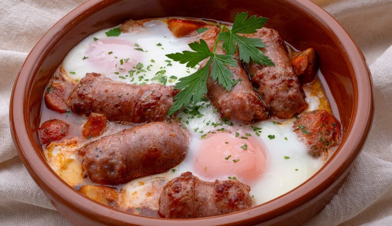 Huevos con butifarra al plato