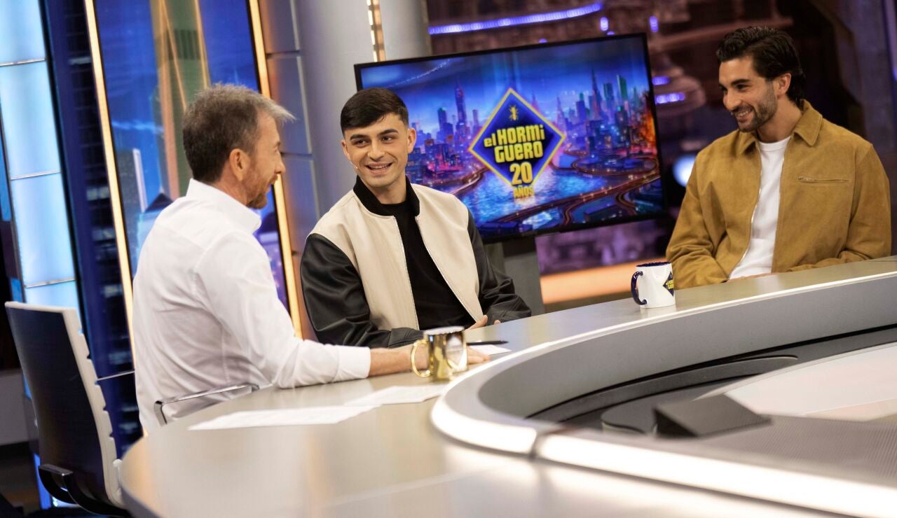 “Pone cara de buen niño y todo el mundo habla bien de él”: las palabras de Ferran Torres a Pedri en El Hormiguero Alt imagen