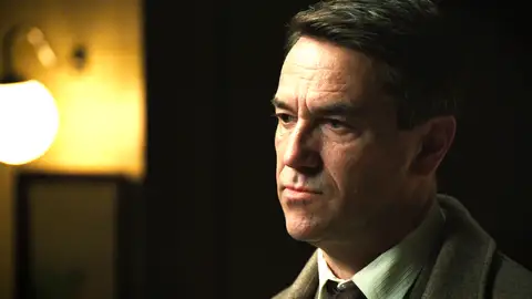 Beatriz chantajea a Gabriel a cambio de su silencio: “¿Tu mujer sabe que, cuando te casaste con ella, tú ya estabas casado conmigo? Beatriz chantajea a Gabriel a cambio de su silencio: “¿Tu mujer sabe que, cuando te casaste con ella, tú ya estabas casado conmigo?