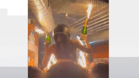 Momento del incendio en la estaci&oacute;n de esqu&iacute; suiza