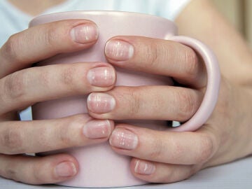 U&ntilde;as quebradizas