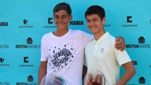 Jaime Alcaraz (d) posa junto a Stefan Shangichev