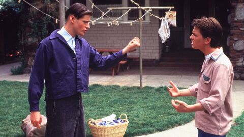 Crispin Glover y Michael J. Fox en Regreso al futuro