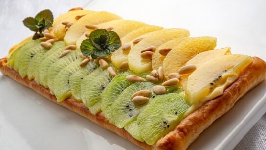 Banda de kiwi con crema, un postre r&aacute;pido y muy result&oacute;n de Argui&ntilde;ano 
