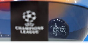 Un bombo del sorteo de la Champions en Nyon