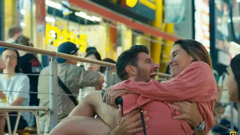 Susana Saborido, escandalizada ante su hotel romántico en Japón: “Vibraba la cama, vibraba la mesita de noche” Susana Saborido, escandalizada ante su hotel romántico en Japón: “Vibraba la cama, vibraba la mesita de noche”