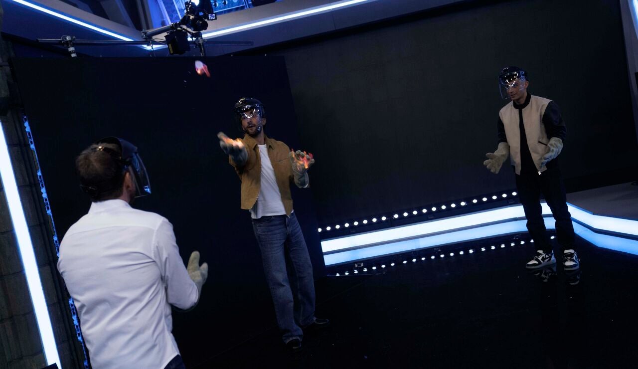 Pedri y Ferran Torres juegan con fuego en El Hormiguero: el incre&iacute;ble experimento de Marron