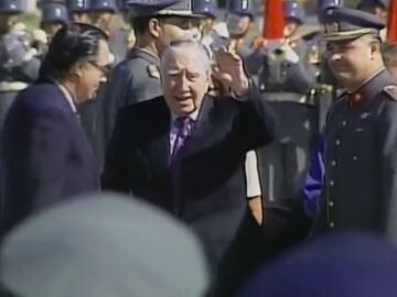Pinochet regresa a Chile tras ser puesto en libertad