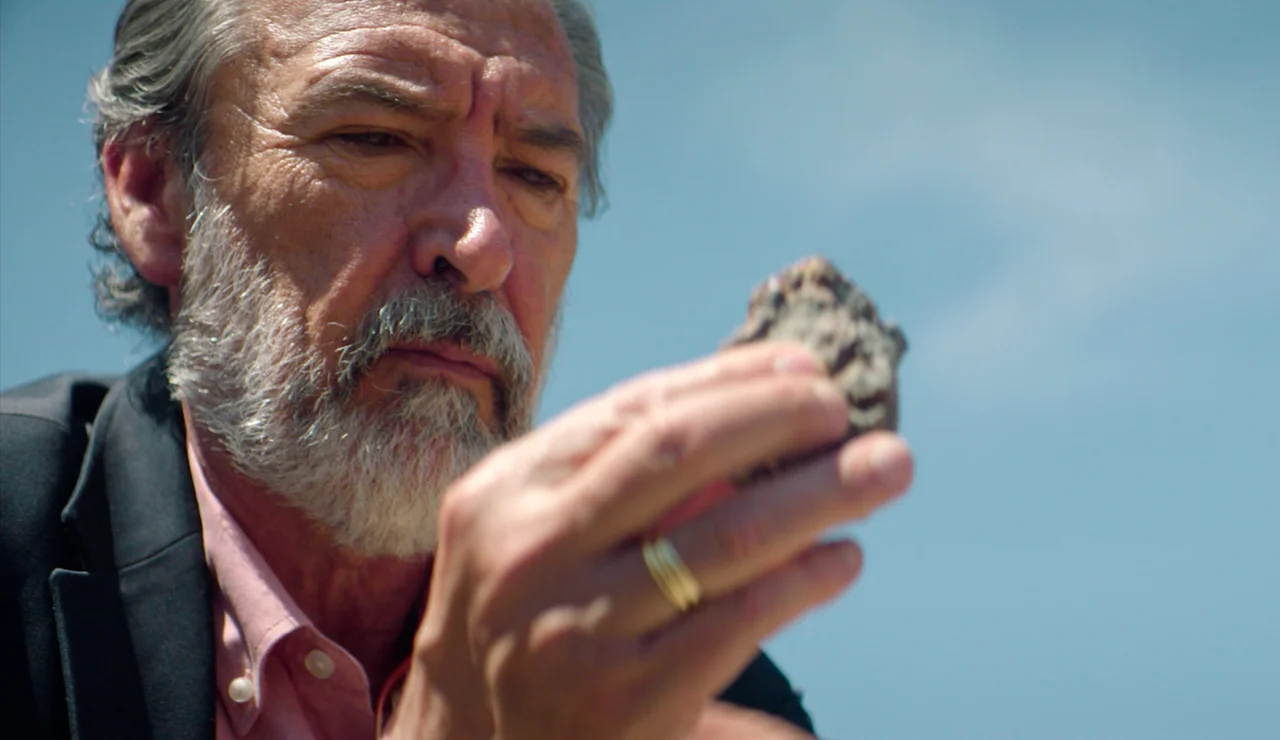 Julio Varela, Entre Tierras 2