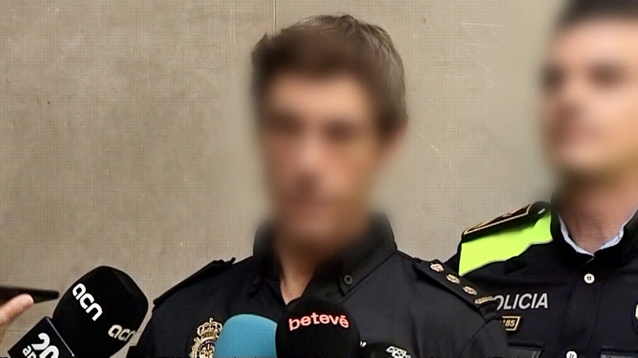 las palabras de un comisario a una subordinada en la policía las palabras de un comisario a una subordinada en la policía