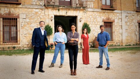 Entre tierras, temporada 2