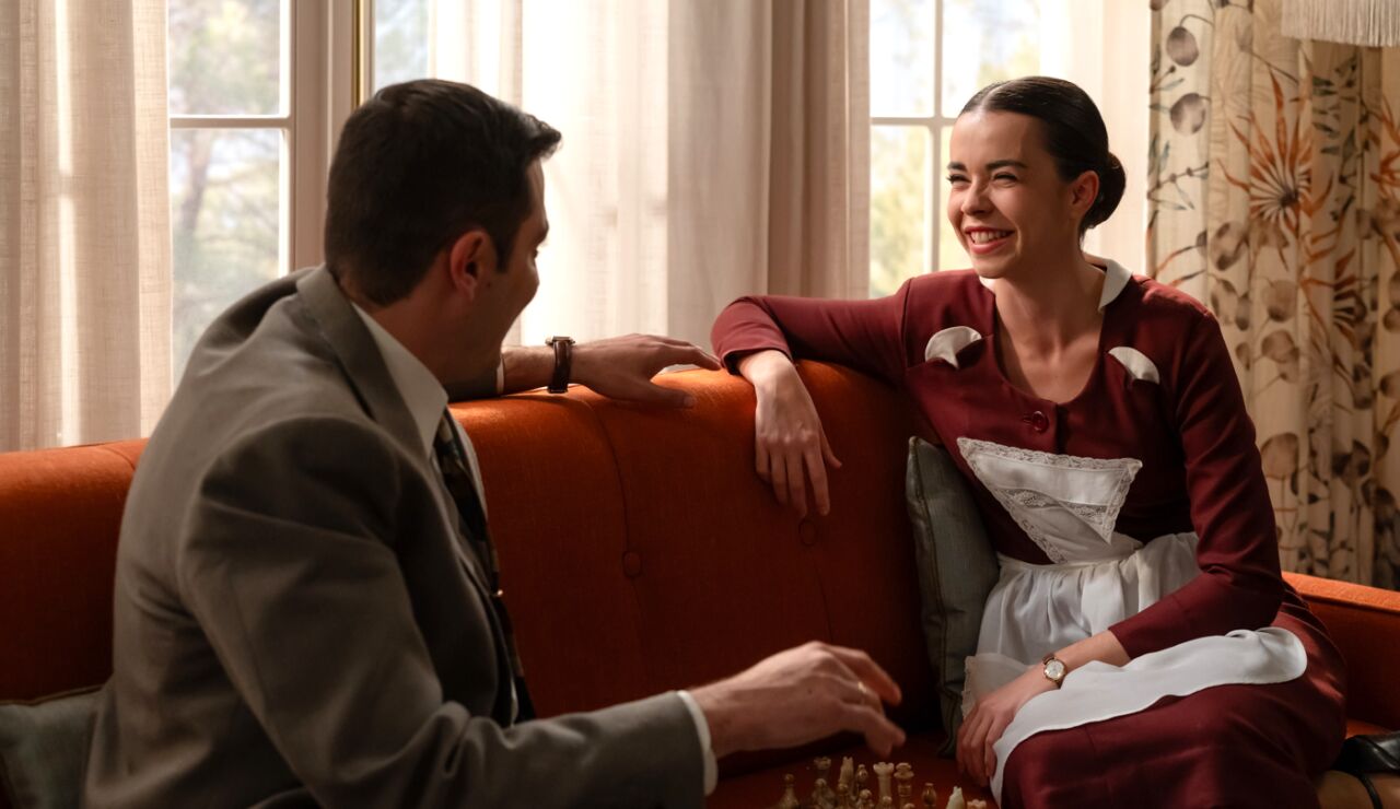 Aumenta el tonteo entre Paula y Tasio en sus clandestinas clases de ajedrez: &ldquo;El rey est&aacute; acorralado&rdquo;