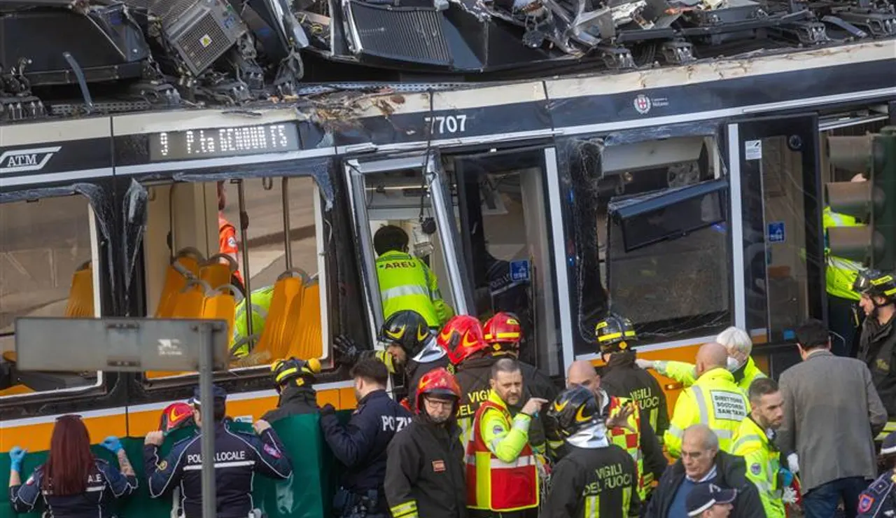 Un tranvía descarrila¡