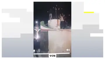 Celebraciones por la caída del líder supremo Alí Jameneí en varias zonas de Irán Celebraciones por la caída del líder supremo Alí Jameneí en varias zonas de Irán