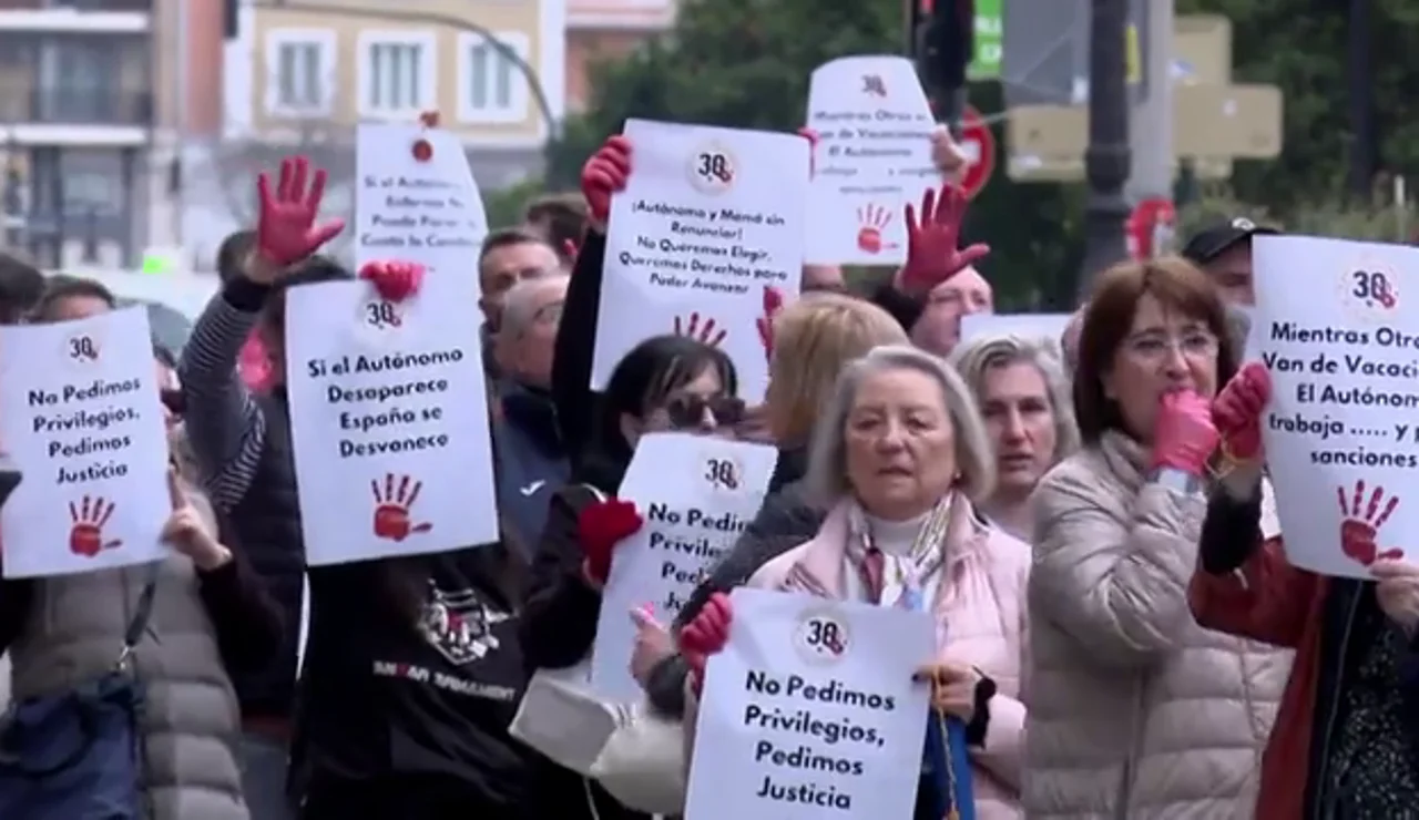 Protesta de autónomos en Lebrija (Sevilla)
