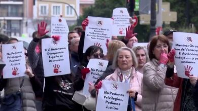 Manifestación histórica de más de 1.000 autónomos en Lebrija (Sevilla)