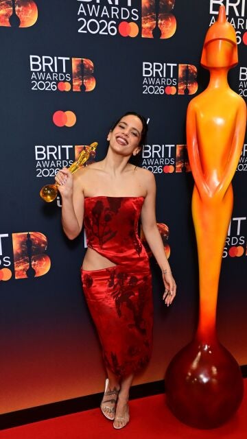 Rosalía con su tercer look para los Brit Awards 2026