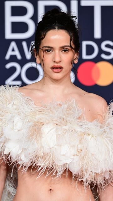 Rosalía con su primer look en los Brit Awards 2026