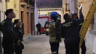 Imagen de un momento del rescate de la mujer retenida contra su voluntad Imagen de un momento del rescate de la mujer retenida contra su voluntad