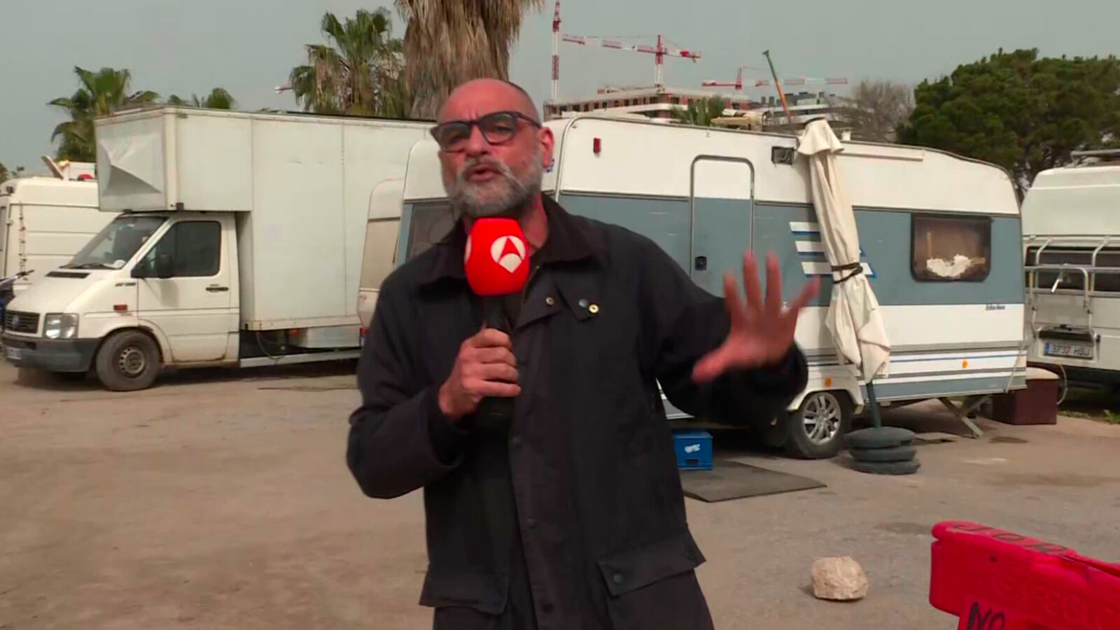 Viviendo en una caravana aún teniendo un sueldo fijo: la dura realidad del precio de la vivienda en Málaga