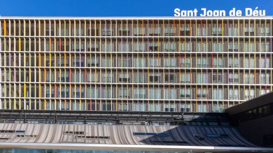  Un hito en el Hospital Sant Joan de D&eacute;u: implantan el marcapasos m&aacute;s peque&ntilde;o del mundo a una reci&eacute;n nacida