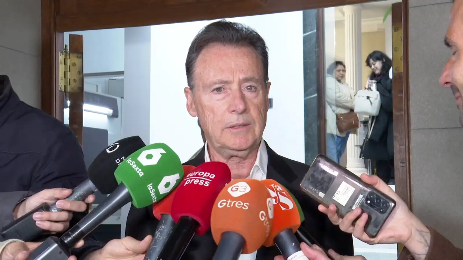 Matías Prats recuerda a Fernando Ónega como el referente del periodismo de la Transición: