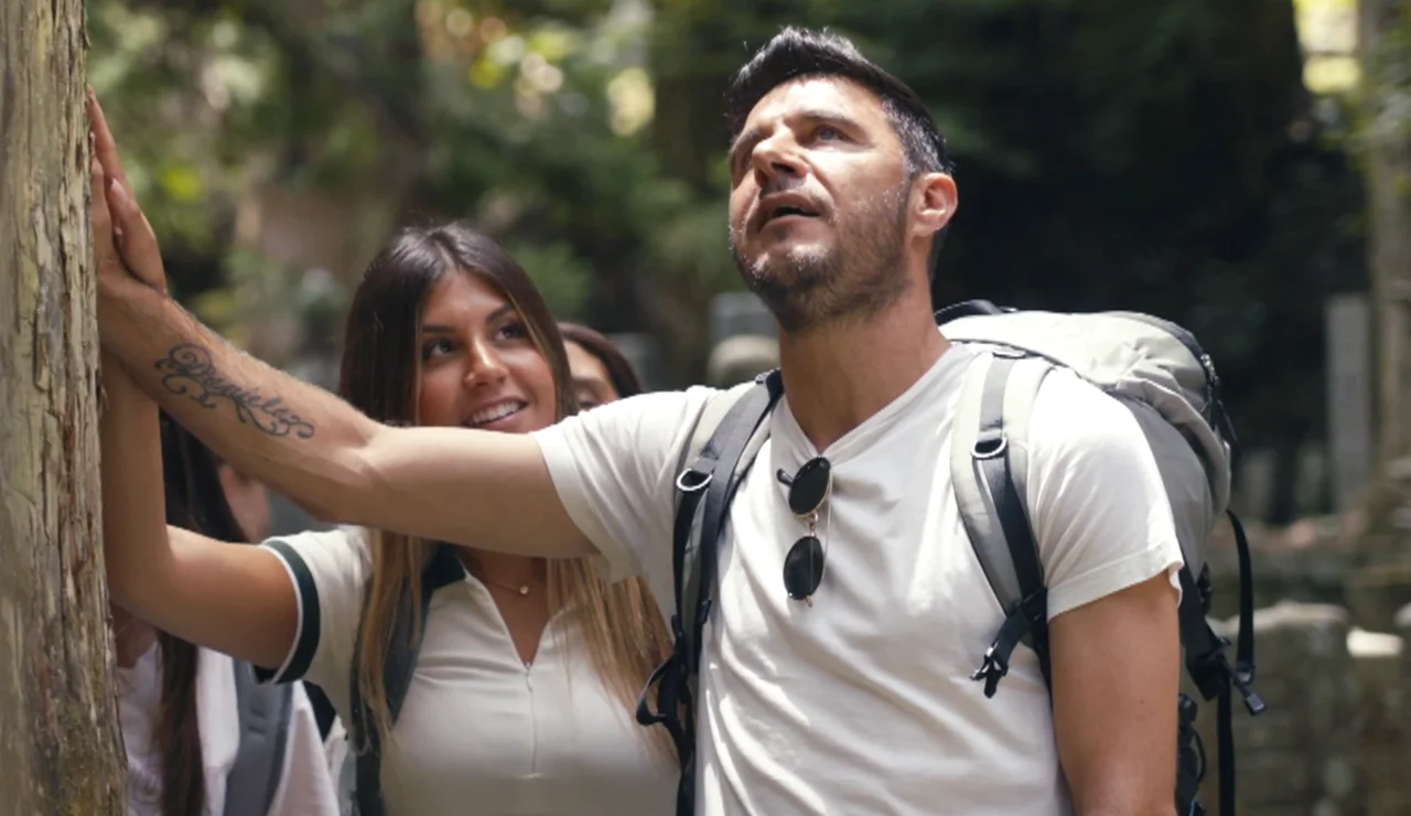 Los Sánchez Saborido descubren el budismo ‘chingón’ en el próximo capítulo de El capitán en Japón